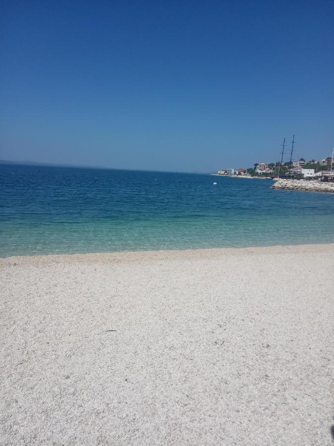Malo Misto Apartman Dugi Rat Kültér fotó